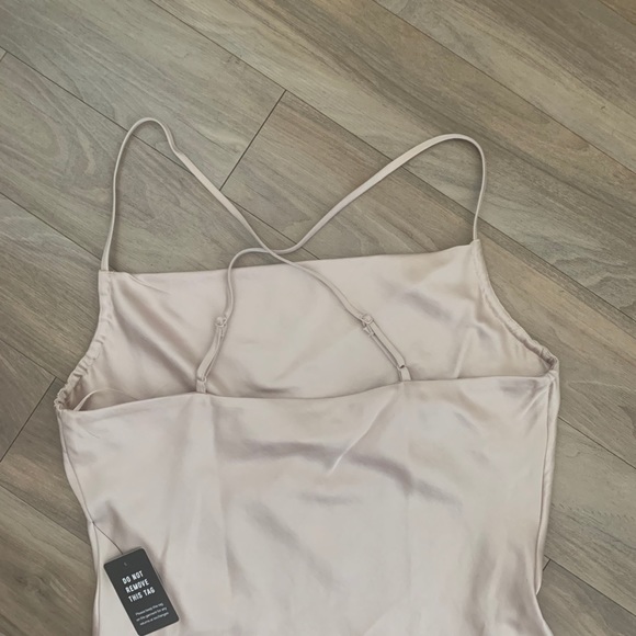 🆕 Express Gold Slip Dress - Picture 5 of 5